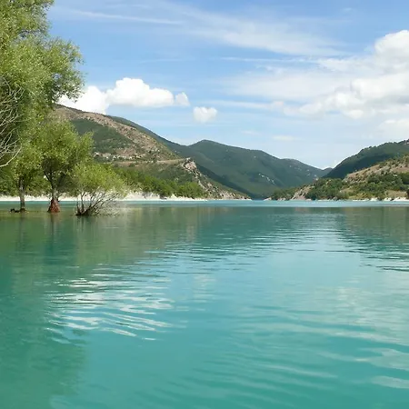 Alojamento de Turismo Rural Agriturismo Campo Del Rio Fiastra