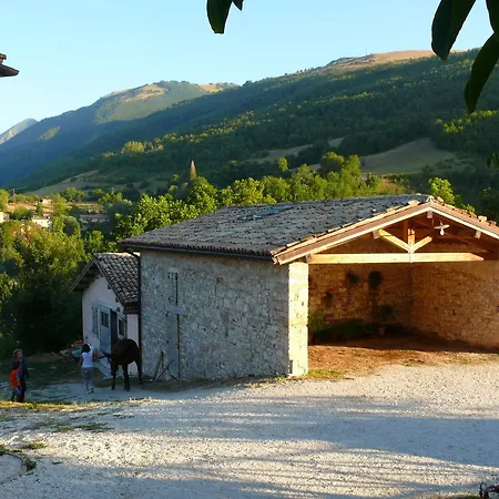 Agriturismo Campo Del Rio Fiastra