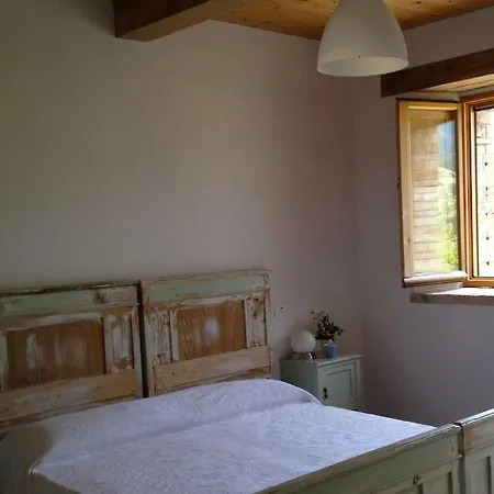 Lantgård Agriturismo Campo Del Rio Fiastra